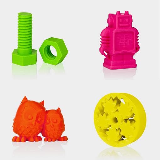 Štirje barvni 3D tiskani izdelki v živih barvah